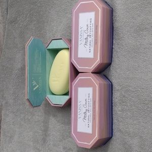 Vanissa Natural Detoxifying Volcanic Soil Bar set of 3